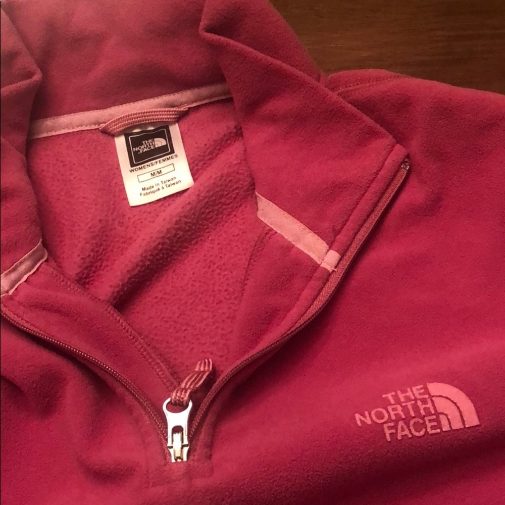 THE NORTH FACE Fleece Pullover Top - Picture 2 of 8
